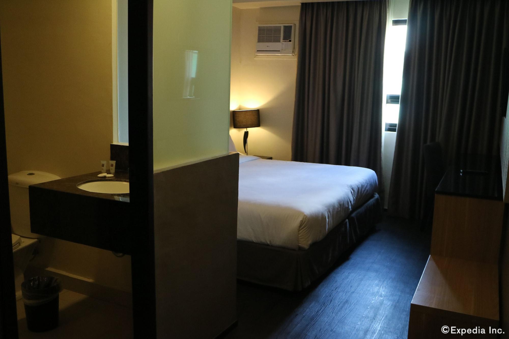 GT Hotel Iloilo Extérieur photo