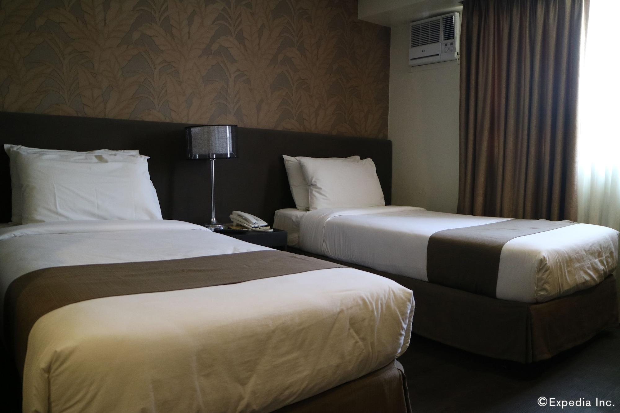GT Hotel Iloilo Extérieur photo