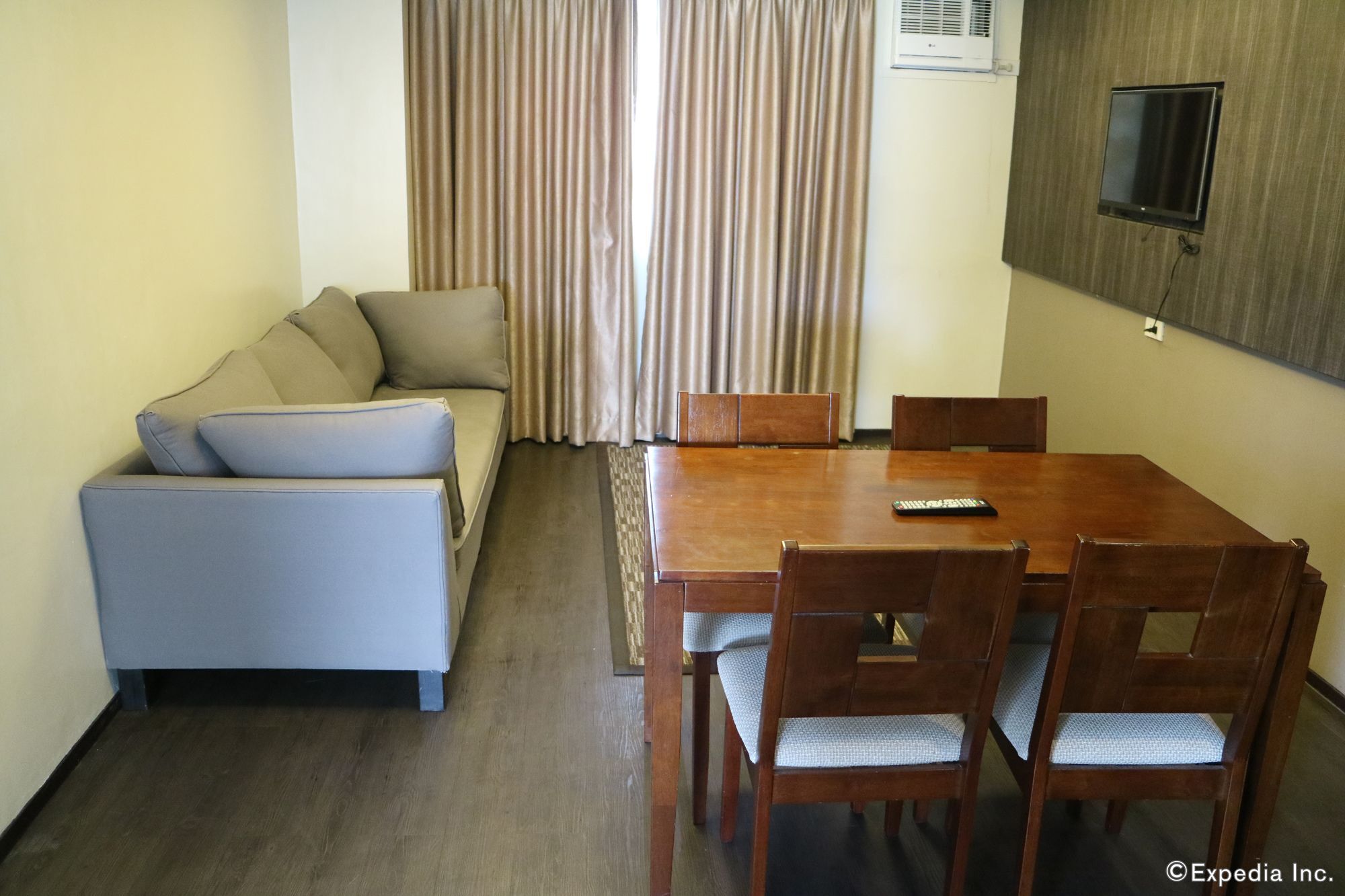 GT Hotel Iloilo Extérieur photo
